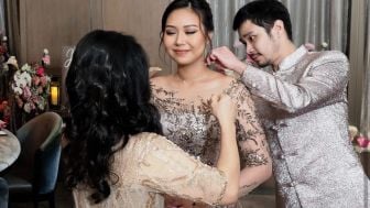 Cara Membangun Pertemanan Baru Sebagai Pasangan Setelah Menikah